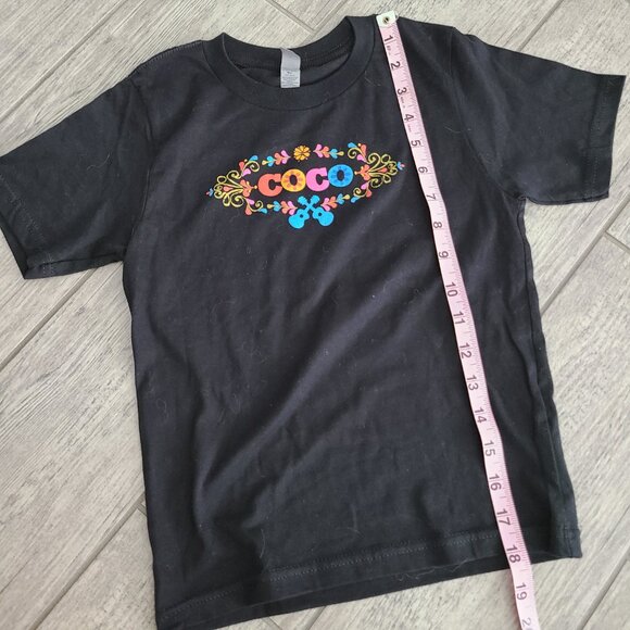 Disney Pixar Coco Kids Graphic T-Shirt Black Size XS (4/5) - Picture 6 of 8